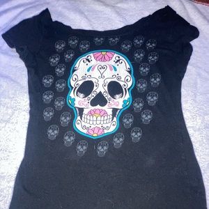 Skull top